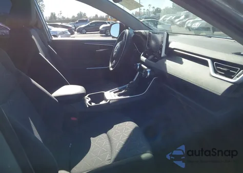 2021 Toyota Rav4 Xle из США, поврежденный, VIN 2T3W1RFV9MW166744